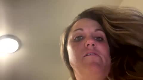 WATCHMEMAKEYOUCUM online show from 4, 5, 2026