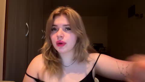 sunshinyflash online show from 19, 1, 2026