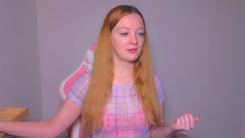 Snapshot of sunshunexxx chatting on 28, 10, 2025 SunShuneXxX online show from 28, 10, 2025