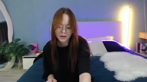 Snapshot of sunylily chatting on 14, 3, 2026 Lilith online show from 14, 3, 2026