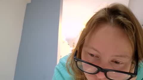 Snapshot of super_jony chatting on 16, 2, 2025 super jony and Marta GMT 1300-1800 every day online show from 16, 2, 2025