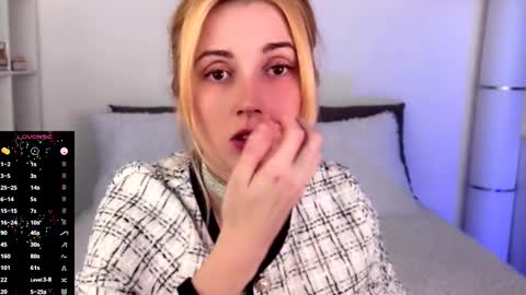 Snapshot of super_peach_stream chatting on 12, 3, 2025 ANNApvt open full info in bio online show from 12, 3, 2025
