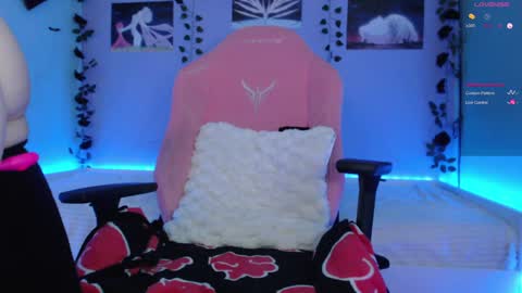 Snapshot of superbdolls chatting on 27, 1, 2025 Milana Scarlett online show from 27, 1, 2025