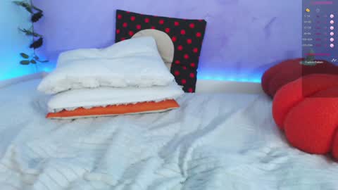 Milana Scarlett online show from 5, 10, 2025