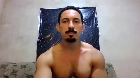 Snapshot of superbigmr chatting on 17, 9, 2025 james online show from 17, 9, 2025