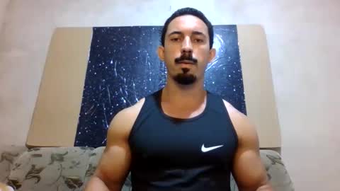 Snapshot of superbigmr chatting on 23, 10, 2025 james online show from 23, 10, 2025