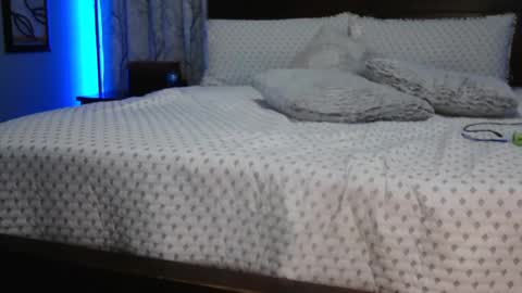 Superbronnon online show from 20, 1, 2025