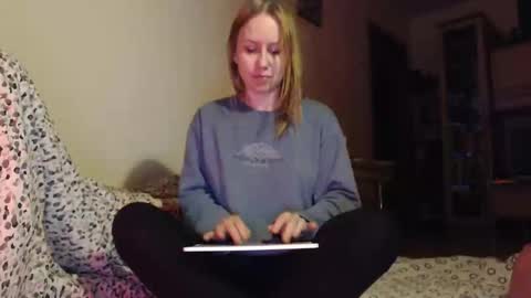 Annie online show from 13, 5, 2026
