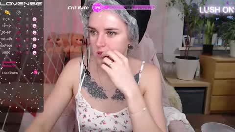 Snapshot of superhotgirlhere chatting on 28, 11, 2025 Sweet Anna online show from 28, 11, 2025