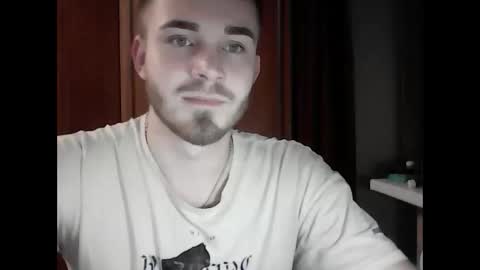 Snapshot of supermanqsky chatting on 12, 12, 2024 SupermanQSky online show from 12, 12, 2024