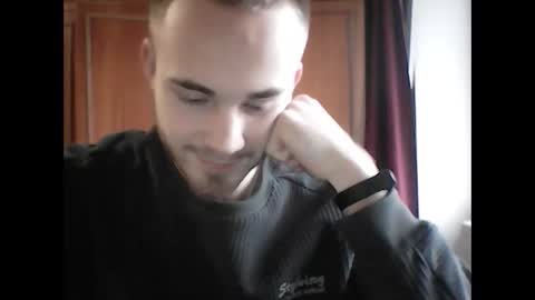 Snapshot of supermanqsky chatting on 11, 1, 2025 SupermanQSky online show from 11, 1, 2025