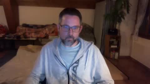 supersquirrel81 online show from 16, 1, 2026