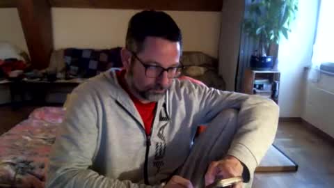 supersquirrel81 online show from 7, 3, 2026