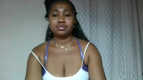 Snapshot of surbelle chatting on 30, 6, 2026 surbelle online show from 30, 6, 2026