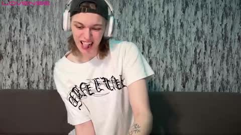 Snapshot of susan228 chatting on 6, 1, 2025 Vladiva online show from 6, 1, 2025