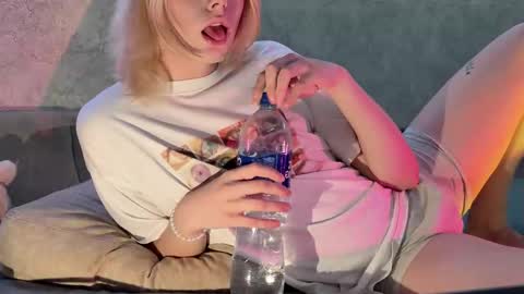 Vladiva online show from 12, 11, 2025