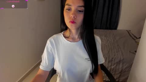 Snapshot of susan_arango chatting on 12, 2, 2026 susan love online show from 12, 2, 2026