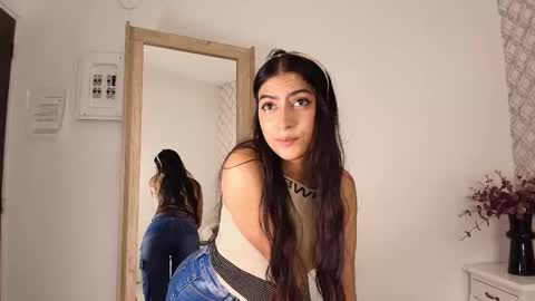Snapshot of susana__sanchez chatting on 16, 9, 2025 SUSANA online show from 16, 9, 2025