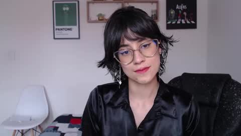 Snapshot of susana_w chatting on 5, 3, 2025 susana_w online show from 5, 3, 2025