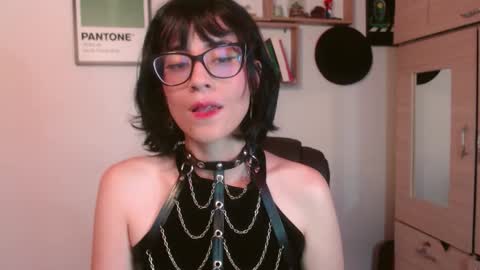 Snapshot of susana_w chatting on 17, 9, 2025 susana_w online show from 17, 9, 2025