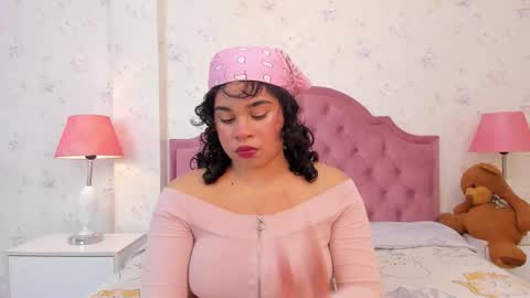 Snapshot of susanacreed chatting on 19, 12, 2025 Susana Creed online show from 19, 12, 2025