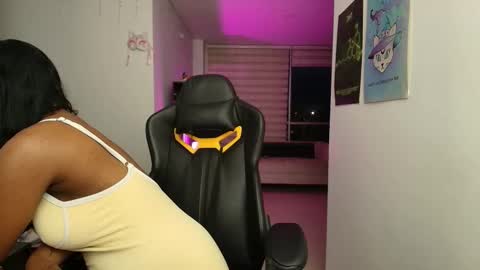 Snapshot of susanrhodes_ chatting on 20, 9, 2025 Susan Rhodes online show from 20, 9, 2025