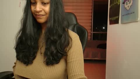 Snapshot of susanrhodes_ chatting on 18, 10, 2025 Susan Rhodes online show from 18, 10, 2025