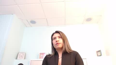 susanwilliams_ online show from 7, 2, 2026