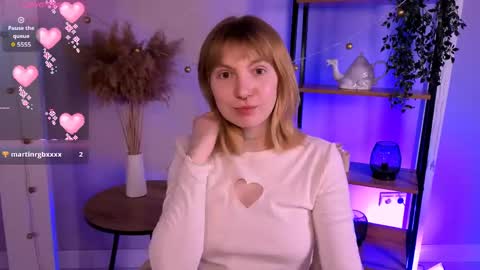 Snapshot of susie_miu chatting on 30, 4, 2026 SUSIE 3 online show from 30, 4, 2026