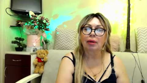 SusiexNoreen online show from 23, 6, 2026