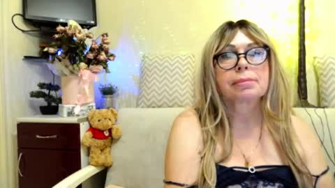 SusiexNoreen online show from 28, 6, 2026