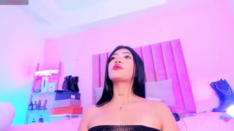 Snapshot of sussan_nicolle1 chatting on 27, 1, 2025 Sussan Nicole online show from 27, 1, 2025