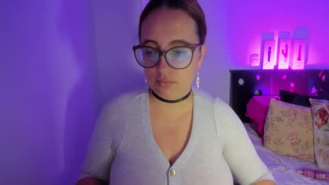 sussanmiller_ online show from 24, 2, 2025