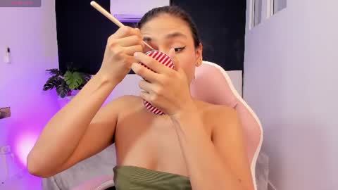 sussy_sweet4u online show from 26, 6, 2026