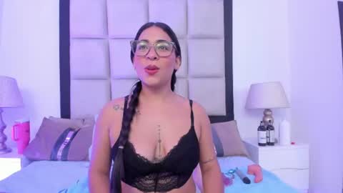 sussyfoxx_ online show from 28, 6, 2026