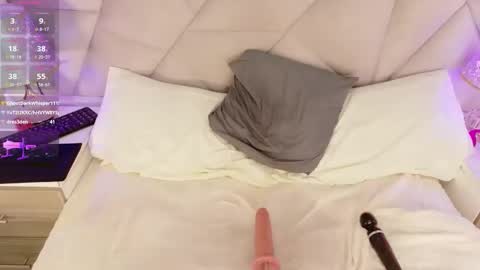 Snapshot of sussyross1 chatting on 18, 4, 2026 Sussy online show from 18, 4, 2026