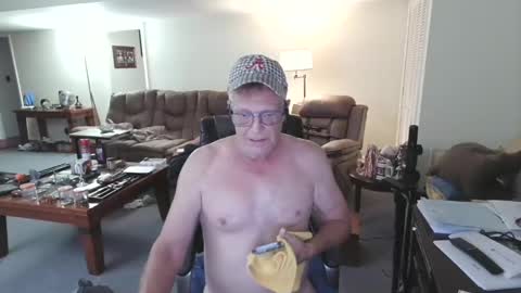 Snapshot of suttond4858 chatting on 26, 10, 2025 suttond4858 online show from 26, 10, 2025