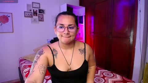 Susan   .. oo .. Independent Model online show from 9, 1, 2025