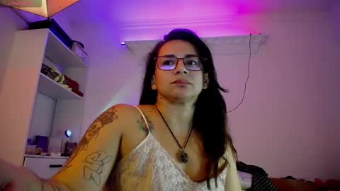 Susan   .. oo .. Independent Model online show from 4, 2, 2026