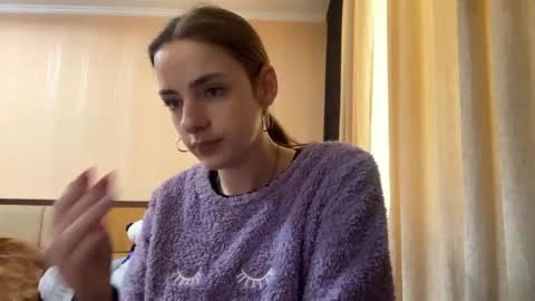 Emila online show from 2, 5, 2026