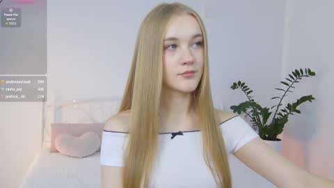 Suzi online show from 8, 10, 2025