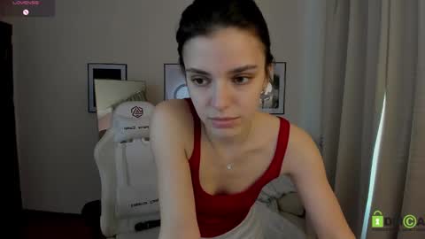 Suzy  next stream  Thursday Friday Saturday online show from 4, 2, 2025