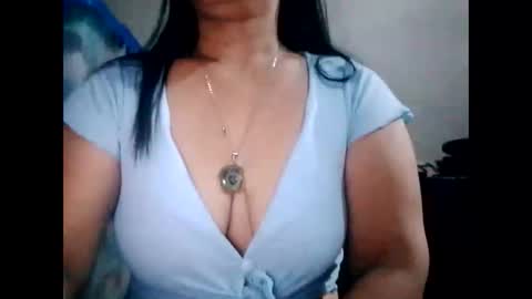 suzzie_hot online show from 26, 1, 2025
