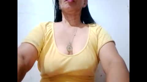 suzzie_hot online show from 29, 1, 2025