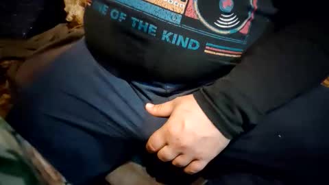 Snapshot of svetlio85 chatting on 8, 11, 2025 Svetlio online show from 8, 11, 2025