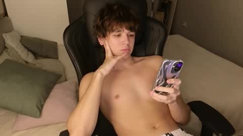 Nate 3 online show from 17, 10, 2025