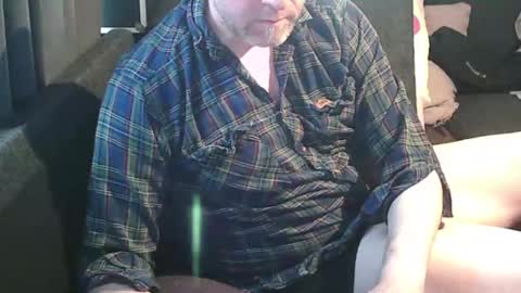 Snapshot of swartarn chatting on 20, 4, 2026 ArnSwart online show from 20, 4, 2026