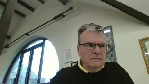 swchap1217 online show from 10, 3, 2025