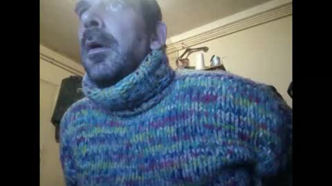 sweaterboy666 online show from 27, 11, 2025