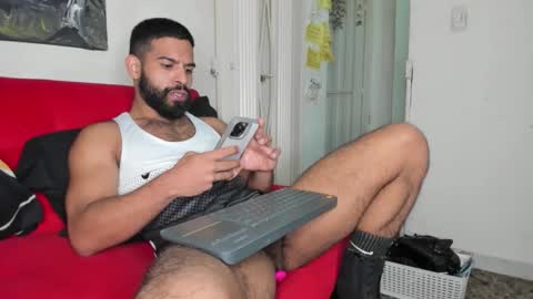 Snapshot of sweatyhairypig1 chatting on 11, 1, 2026 joel bliss online show from 11, 1, 2026